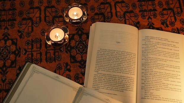 açık kitap, akşam ışığı, bağbozumu desen içeren Ücretsiz stok fotoğraf